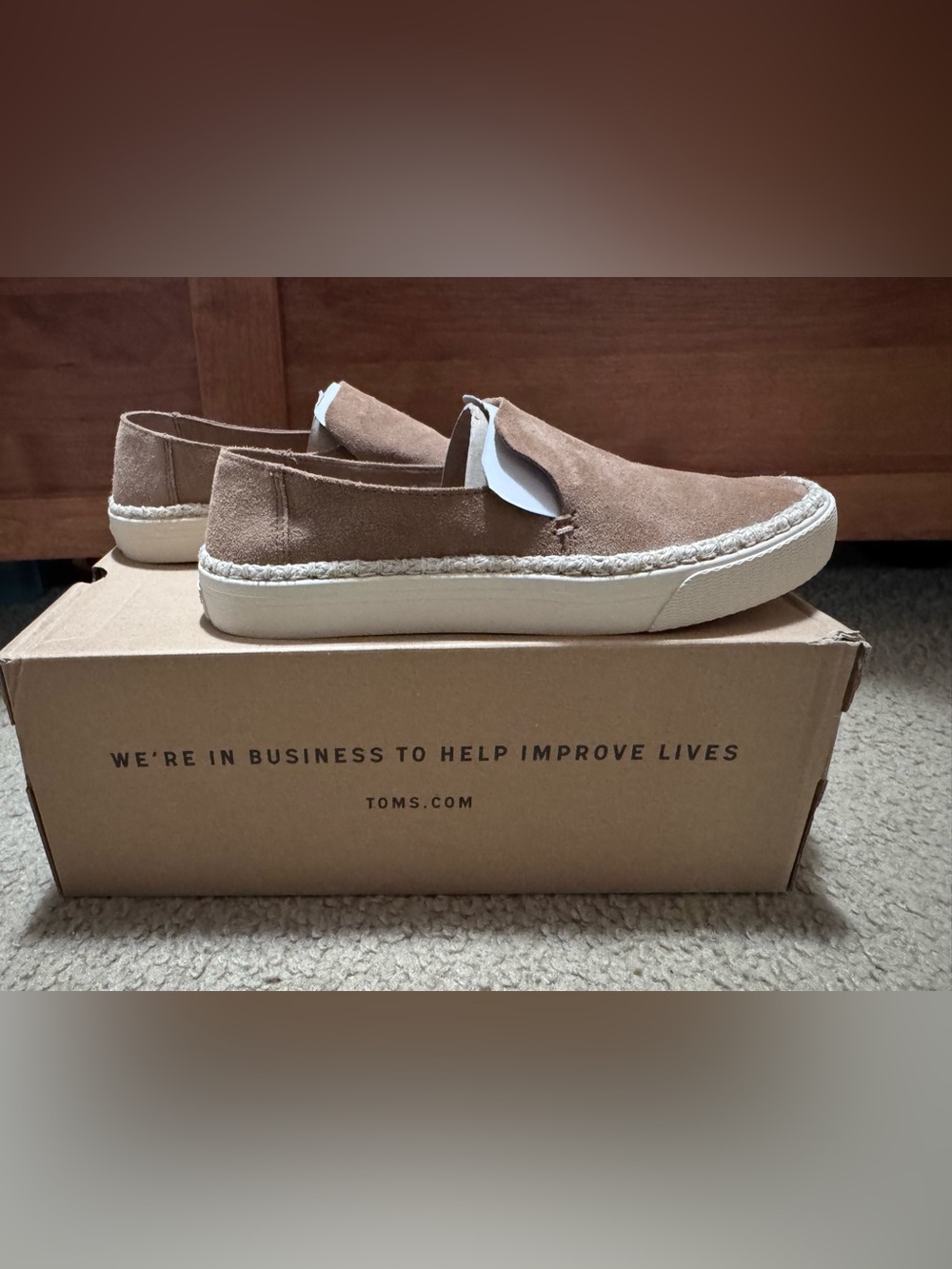 New TOMS Women’s Sunset Toffee Suede/Rope Slip-On Shoes Size 9 - Picture 3 of 7